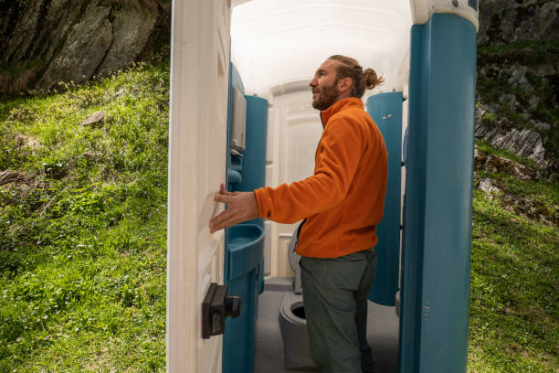Best Portable restroom trailer rental  in Bethel Acres, OK